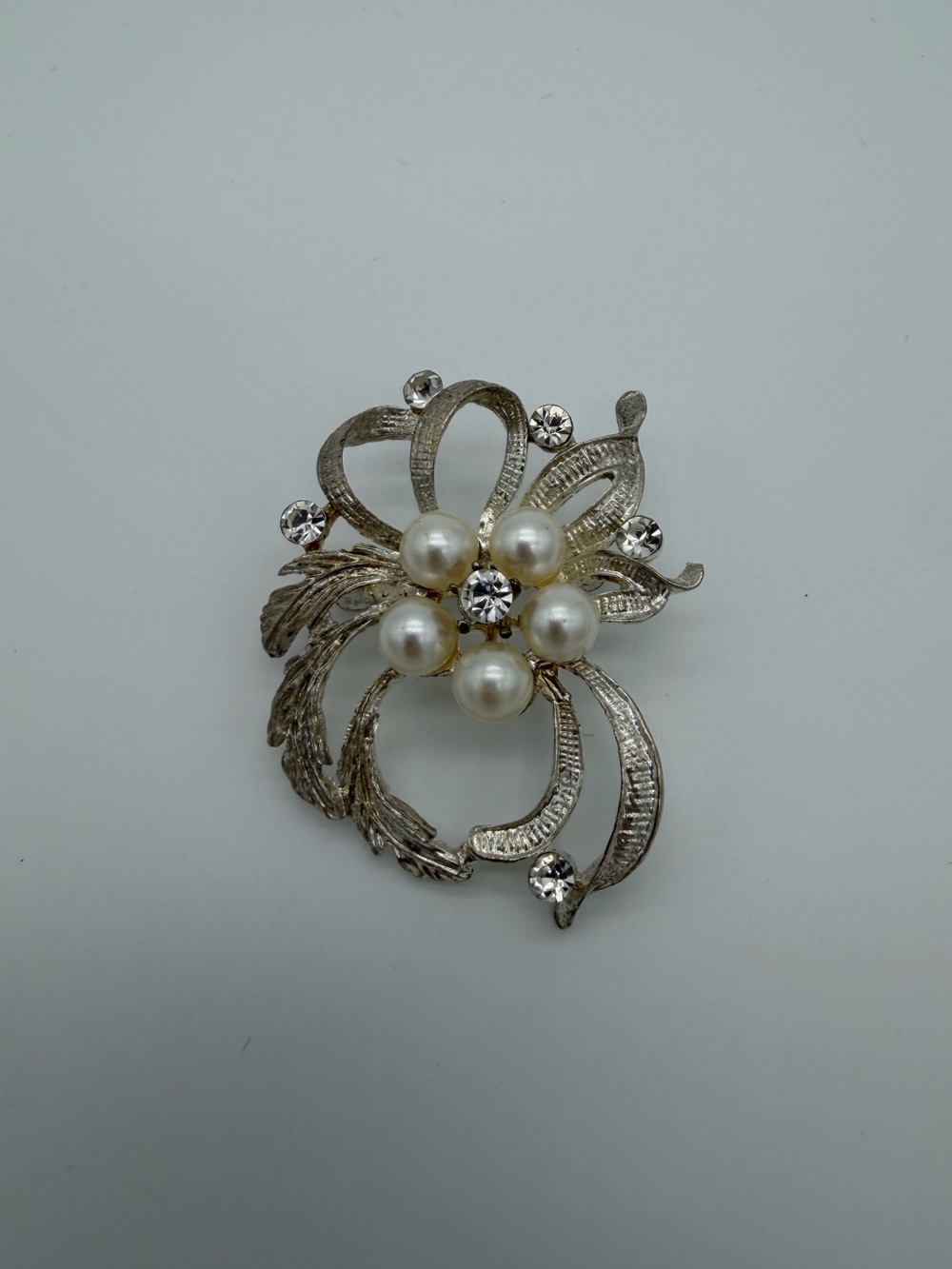 Vintage Crystal & Faux Pearl Brooch